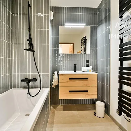 Confortable Avec Balcon, Garage Et Vue Sur Les Pistes - Fr-1-391-202 Appartement Le Grand-Bornand